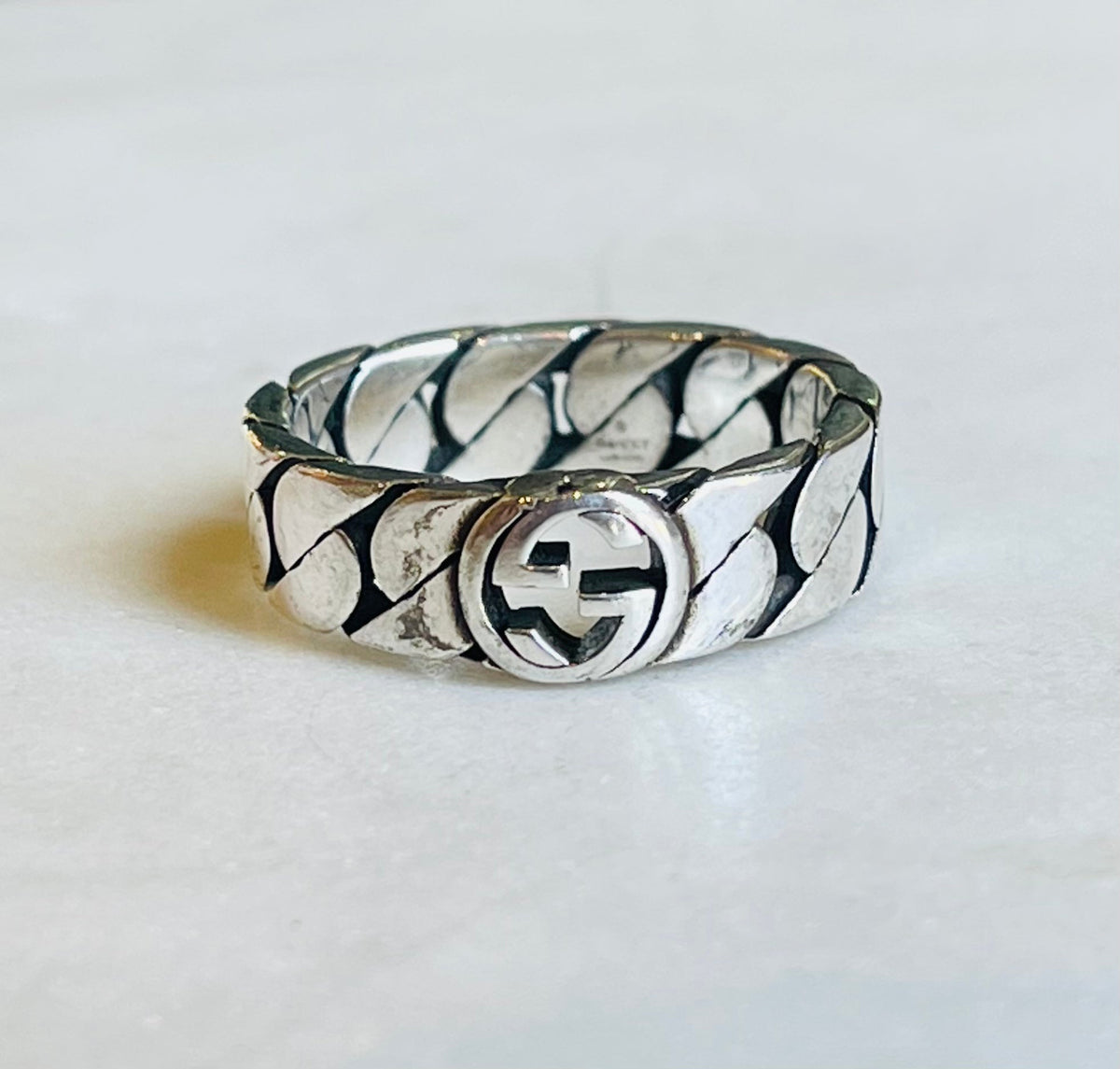 Gucci Sterling Silver Interlocking Chain Ring