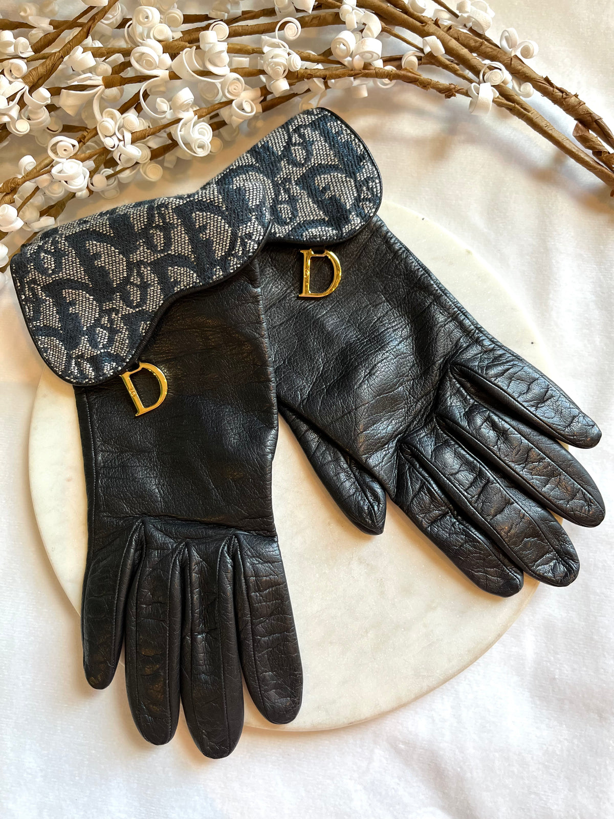 CHRISTIAN DIOR Black Lambskin Leather Trotter Saddle Gloves - The Purse  Ladies