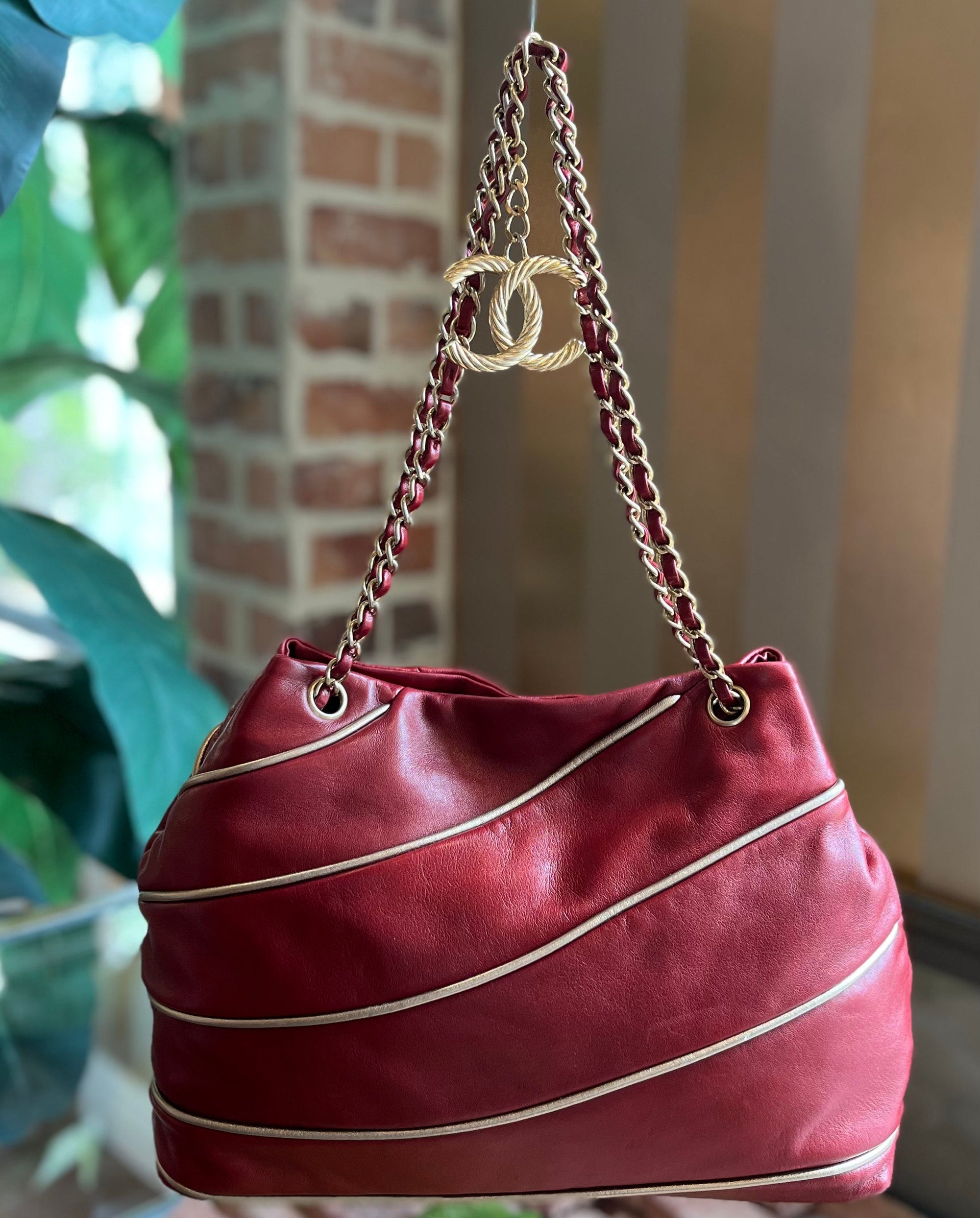 Handbags & Purses Tagged Model_Nile GM - The Purse Ladies