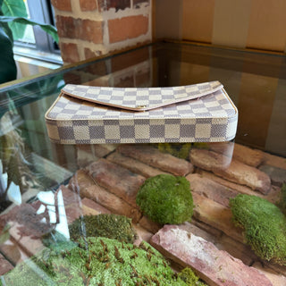 LOUIS VUITTON Damier Azur Pochette Félicie