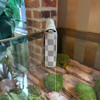 LOUIS VUITTON Damier Azur Pochette Félicie