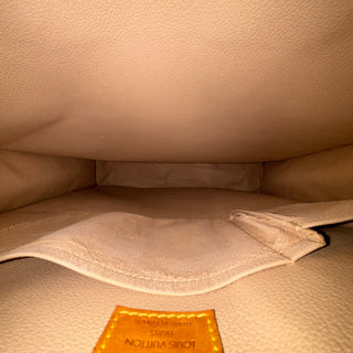 LOUIS VUITTON LV Monogram Sac Plat