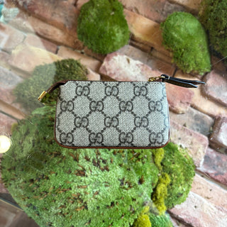 GUCCI GG Coated Canvas Supreme Key Pouch
