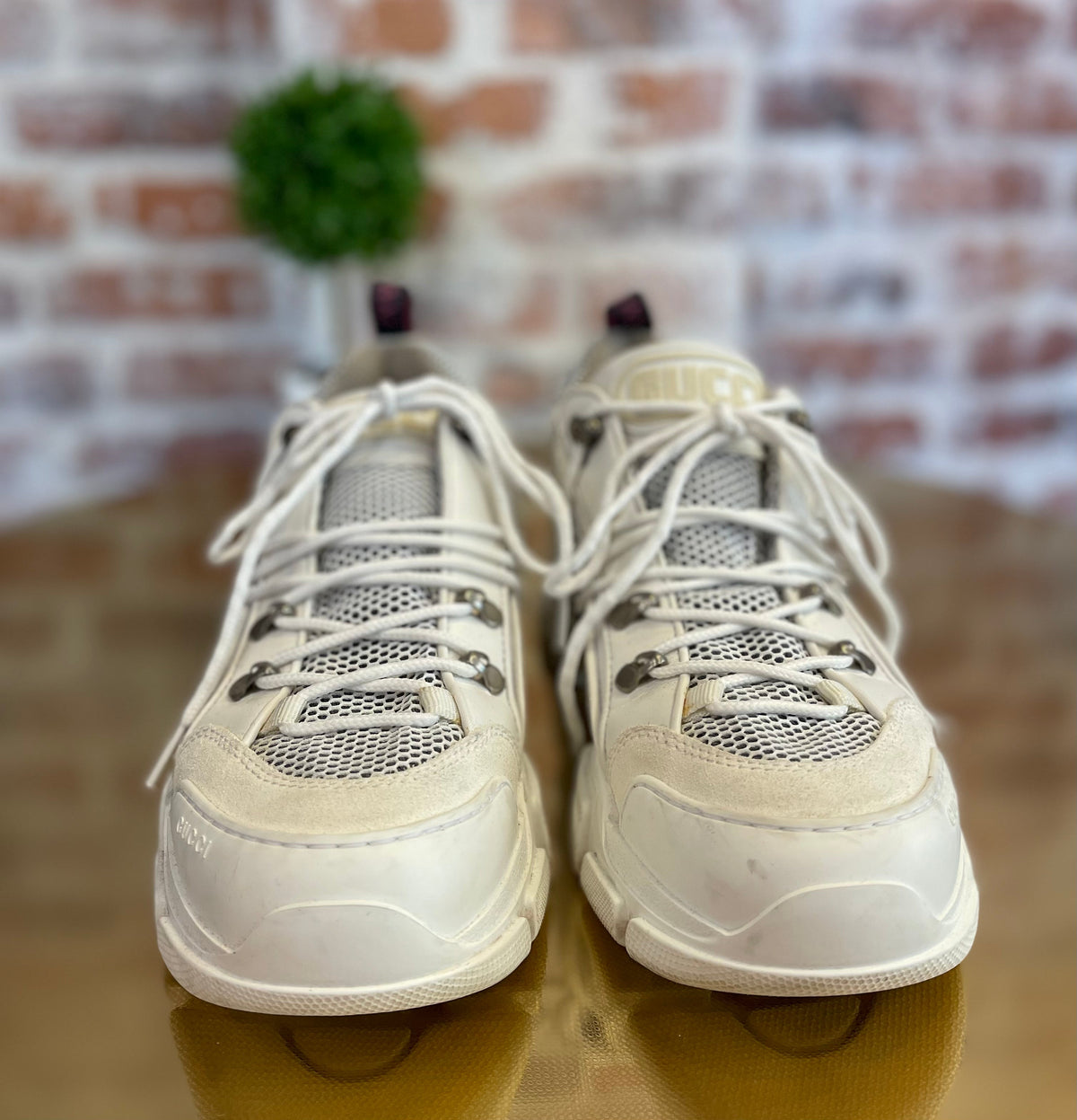 Gucci White Flash Trek Men’s Sneakers