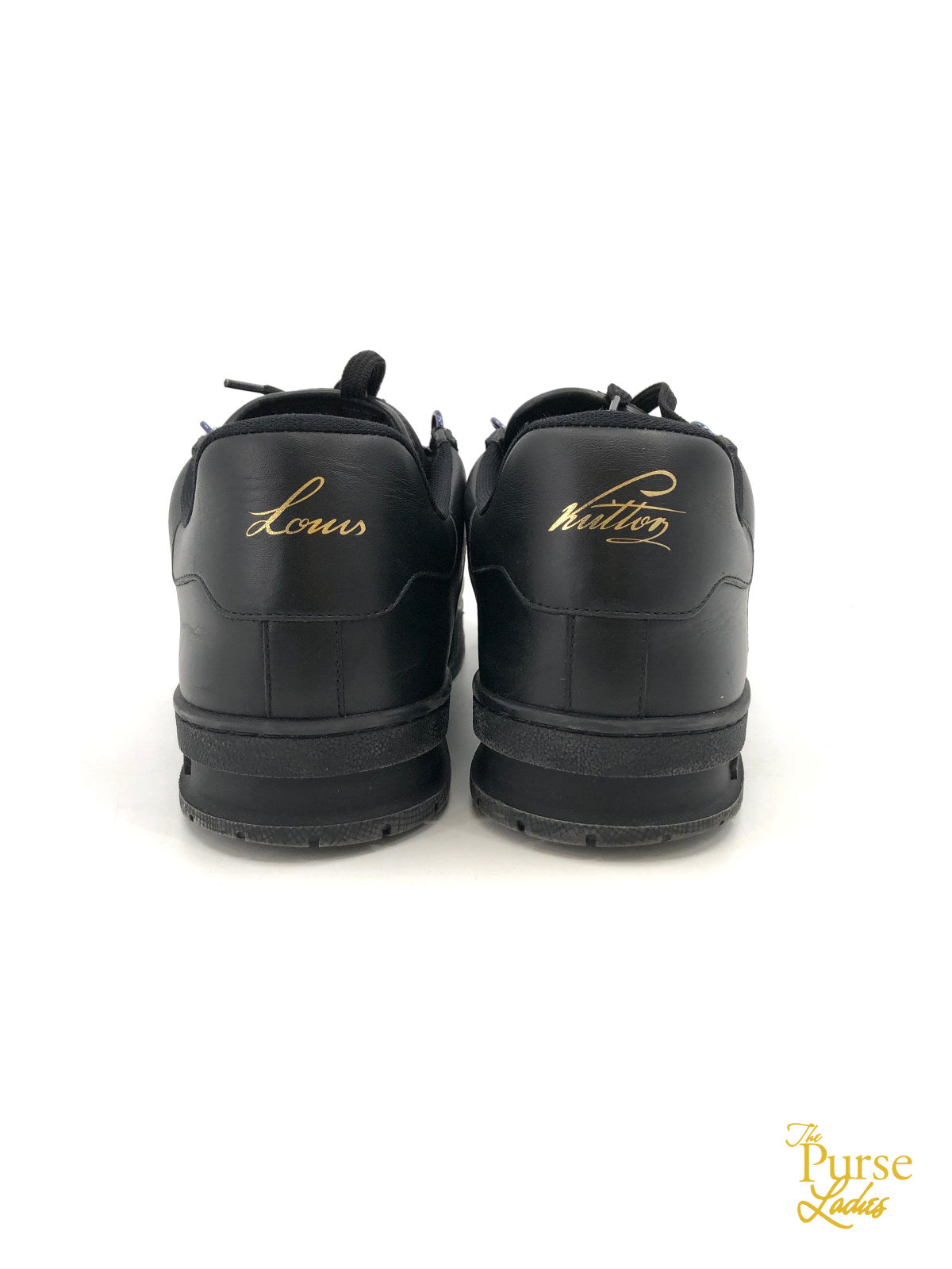 LOUIS VUITTON LV Trainer Sneaker Black. Size 9